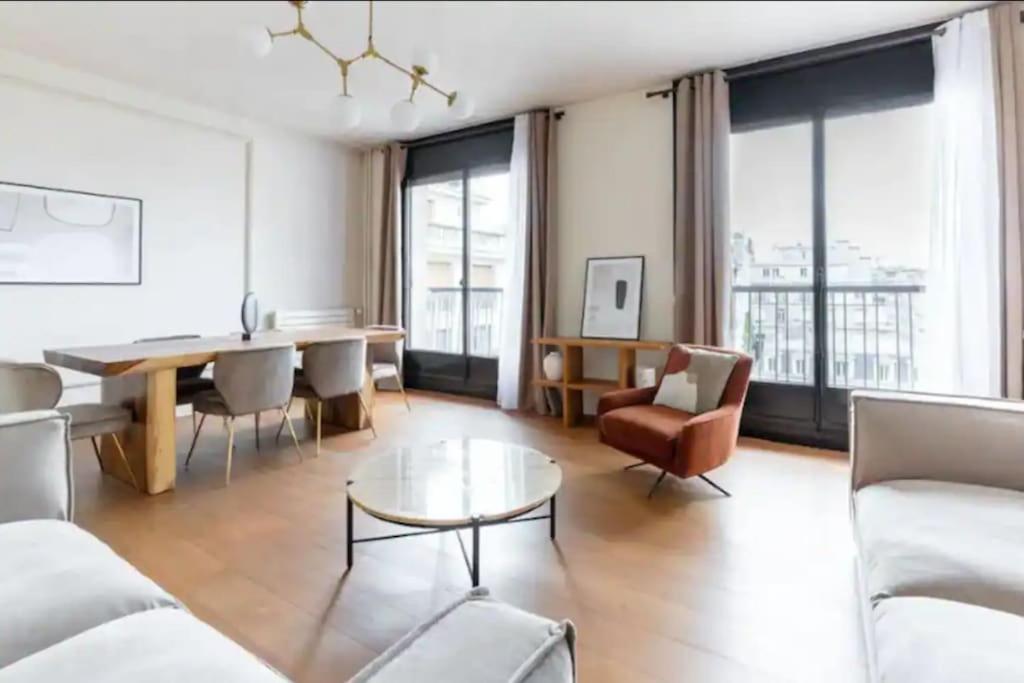 Avenue Montaigne Luxury Apartment 2Br 4P Paris Extérieur photo